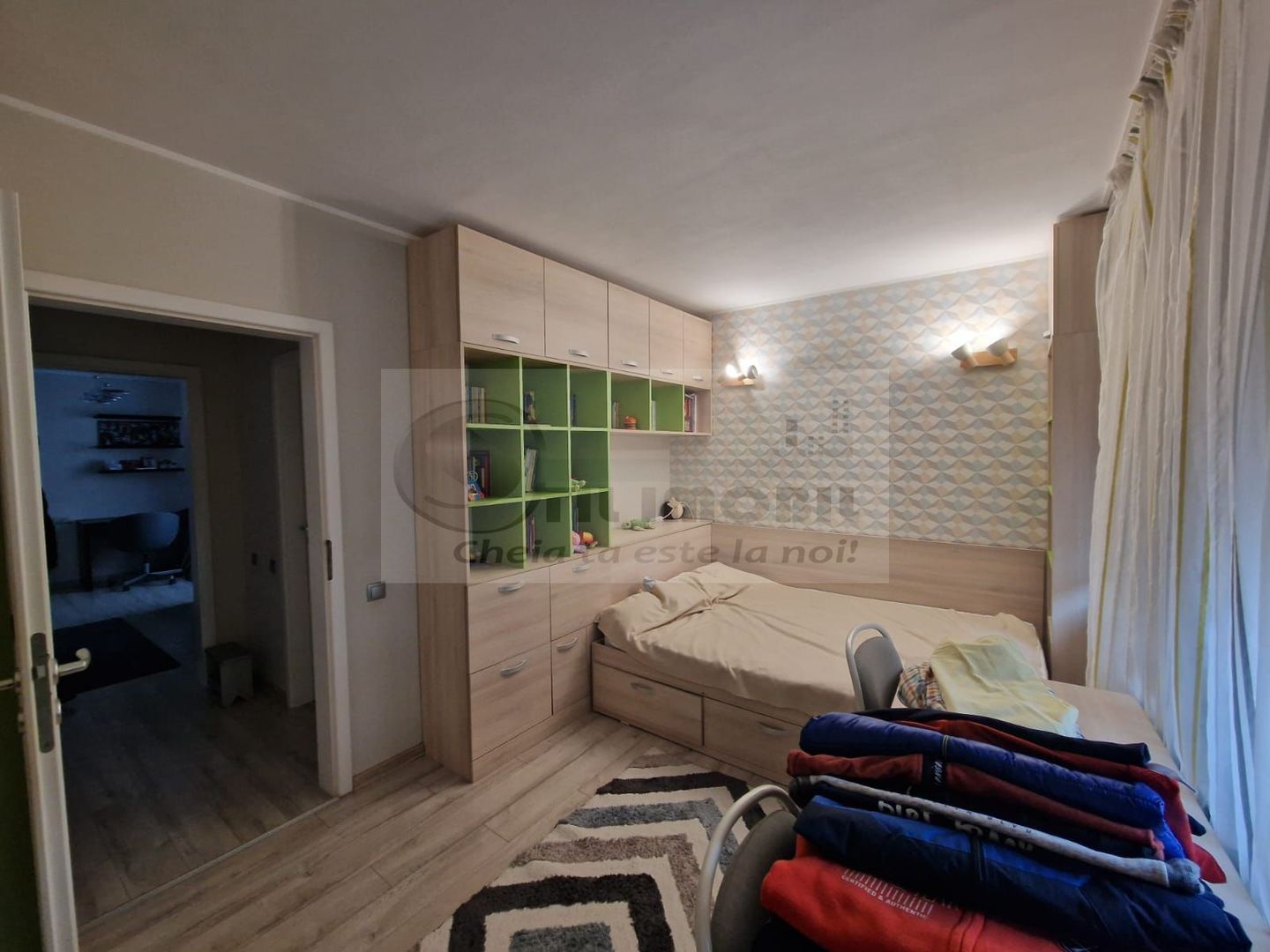 Liber, mobilat modern, apartament 3 camere, Tatarasi Posta, etaj 3/4 - Poză 7