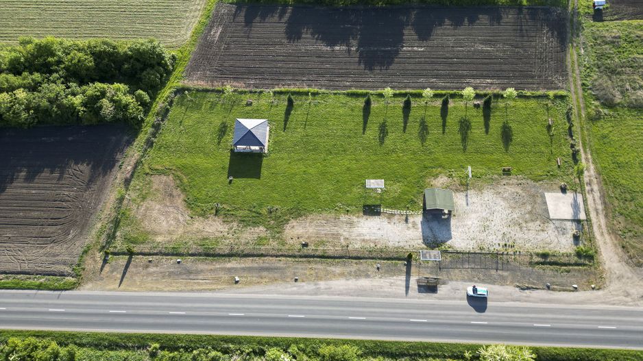 Închiriere platformă teren 4.000 mp Curtici - Poză 2