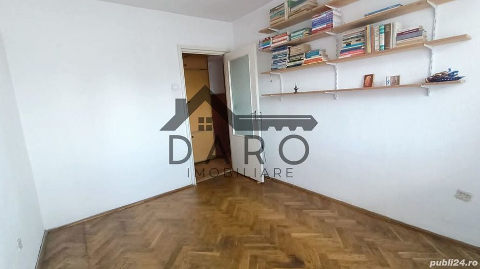 Vând apartament 4 camere in Dâmb - Poză 2
