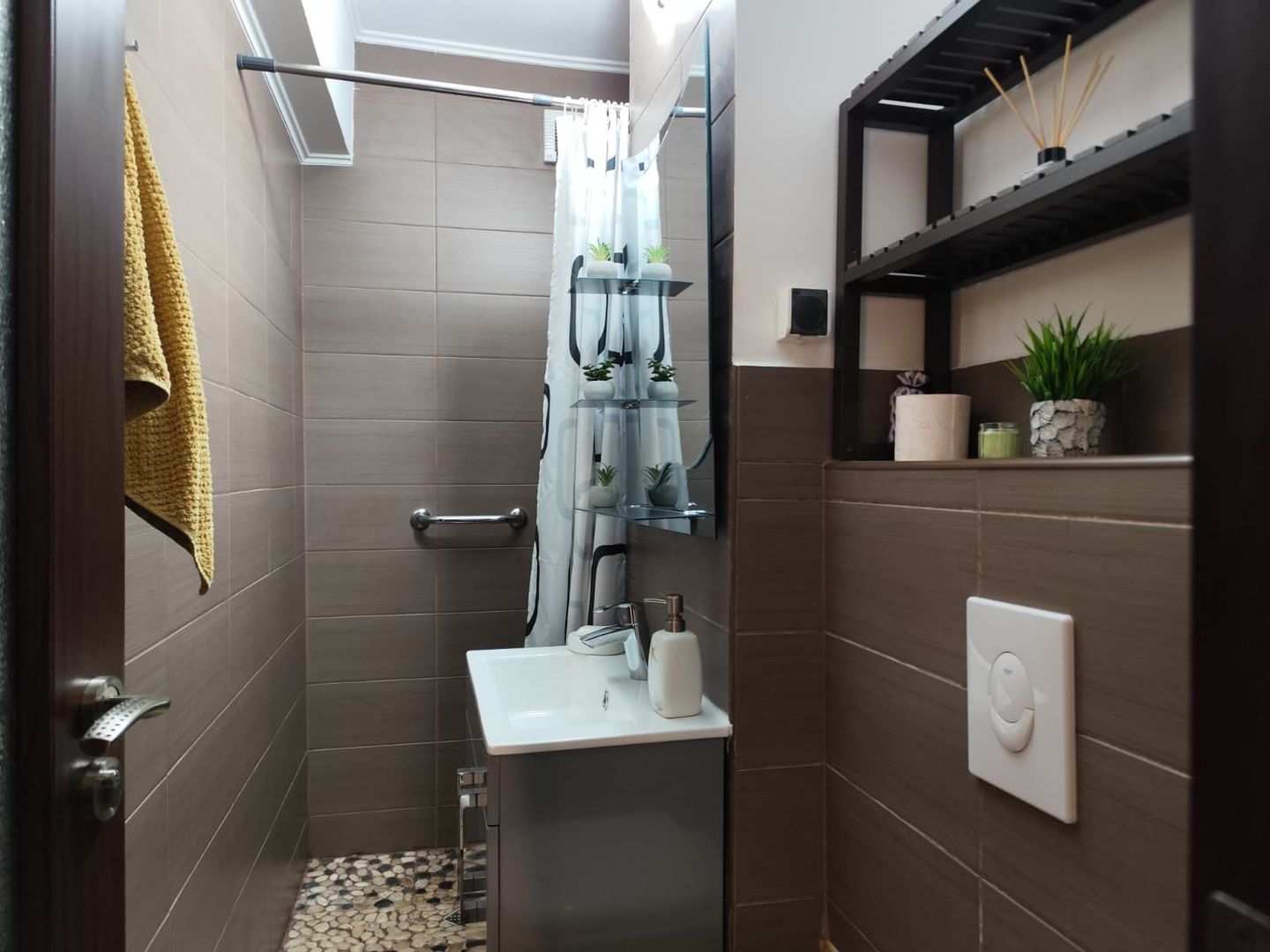 Apartament 4 camere de vanzare, tip D, Calea Aradului, Oradea - Poză 12