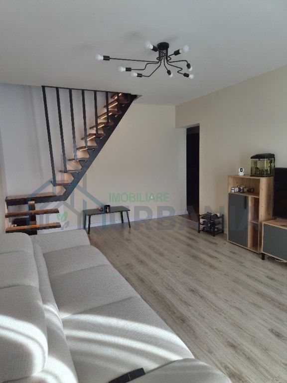 Apartament cu 4 camere de vânzare în Valea Lupului - Poză 1