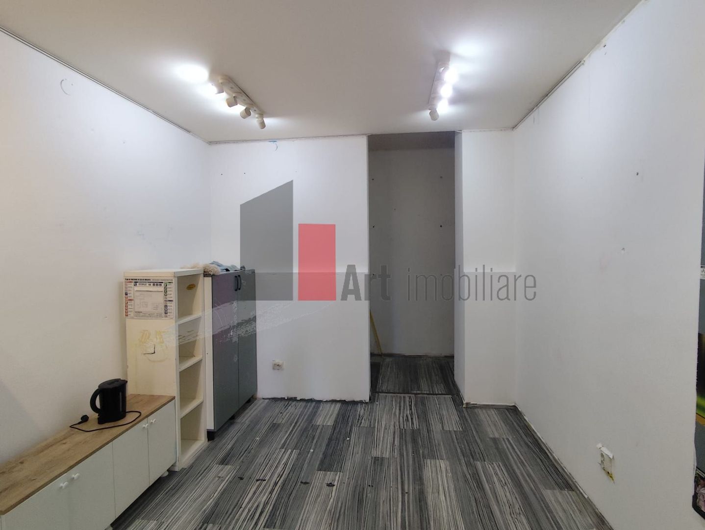 Spatiu comercial de inchiriat in zona Rosetti/Biserica Armeneasca - Poză 3