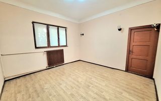 Apartament in Vilă interbelică | curte 250 mp, la 5 min metrou - Poză 3