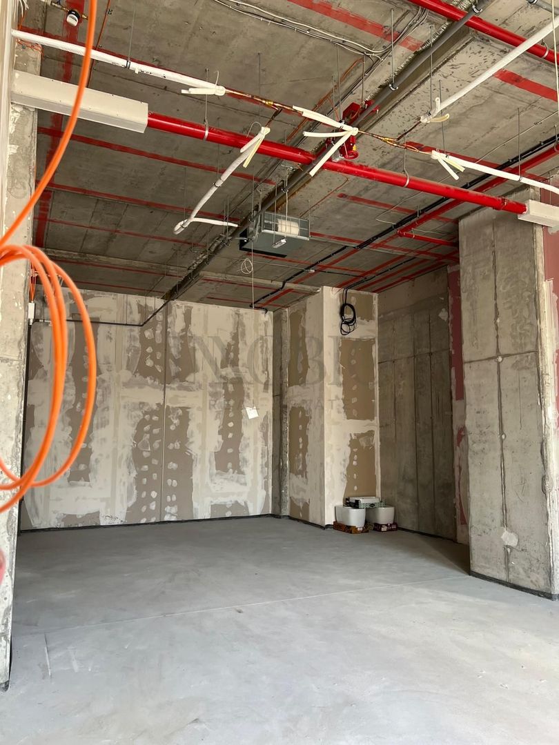 Spațiu Comercial Premium în One Cotroceni | 71 mp + Terasă 43 mp - Poză 7