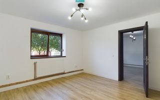 Casă cu 4 camere în Urseni, complet renovată! - Poză 10
