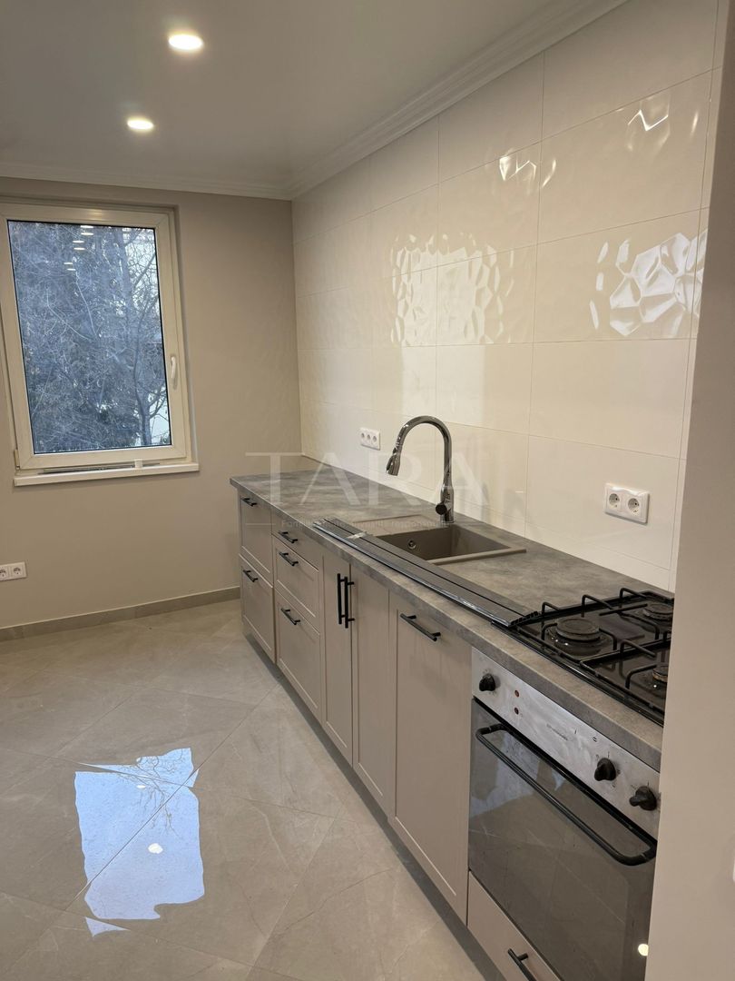 Apartament Modern, 2 Camere – Ultracentral,  Piața Unirii. - Poză 2