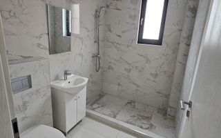 Studio de vânzare în Mamaia Nord–zonă excelentă,aproape de plaja - Poză 6