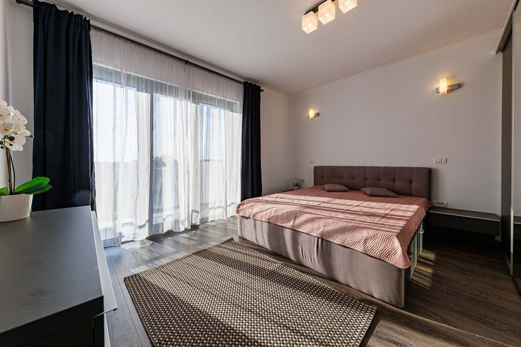 Apartament spatios, luminos,4 camere, zona Braytim, Comision 0 - Poză 17