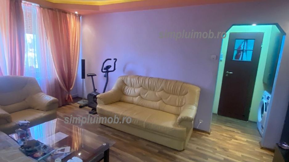 Metrou 1 Decembrie Apartament 3 Camere Mobilat si Utilat - Poză 13