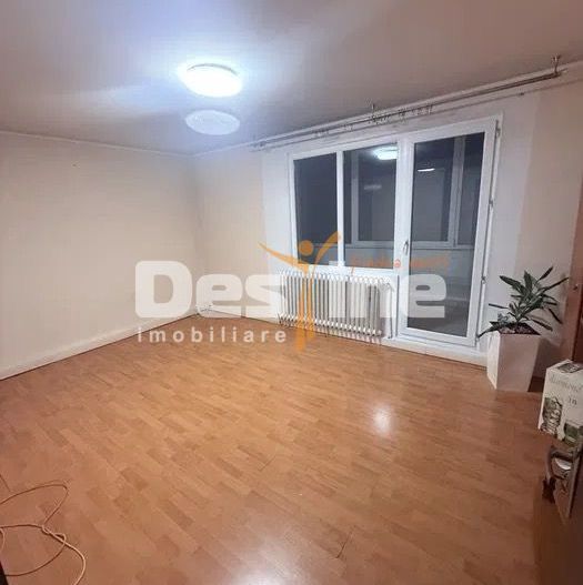 Rahova | 4 camere | 95mp | et 4 | bloc reabilitat | 110.000 euro - Poză 1