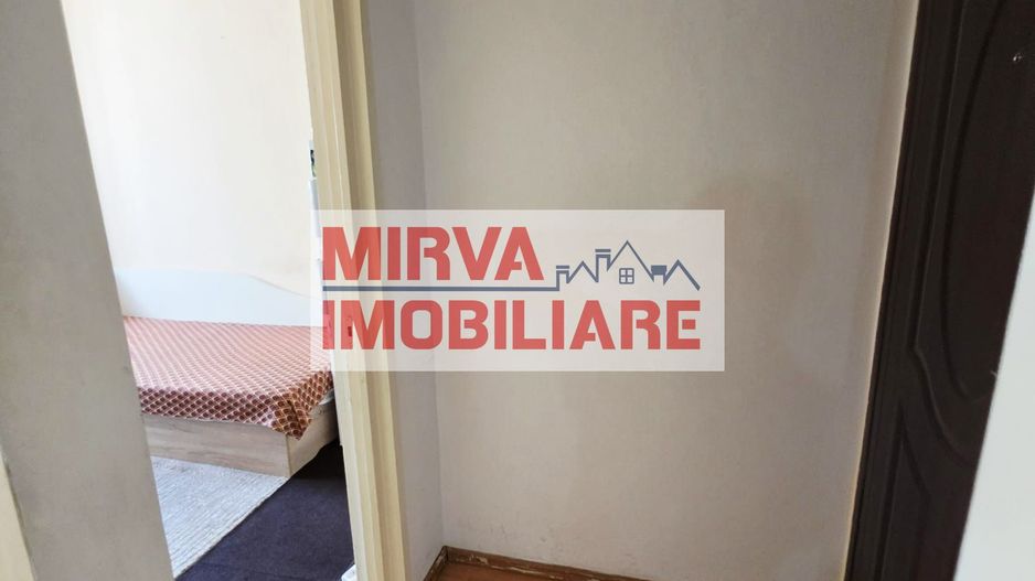 Apartament 3 camere, etaj 3, Malu Roșu – Str. Rîșnovenilor - Poză 15