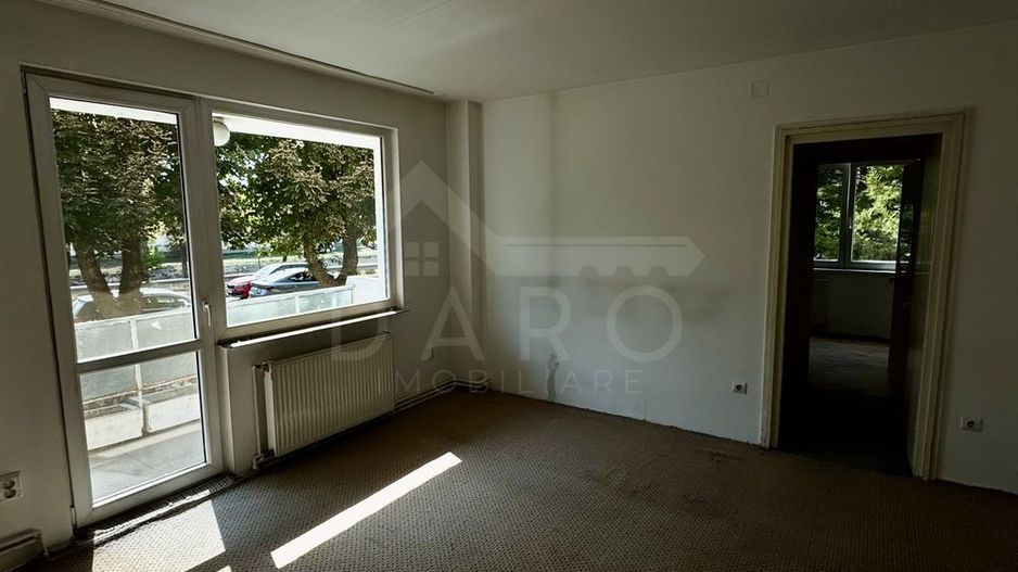 Apartamet 2 camere Aleea Mica etaj 1/3 - Poză 3