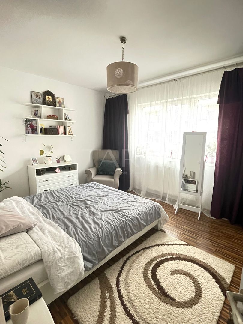 Apartament cu 2 camere, balcon închis, parcare cu CF, Terra, Florești. - Poză 3