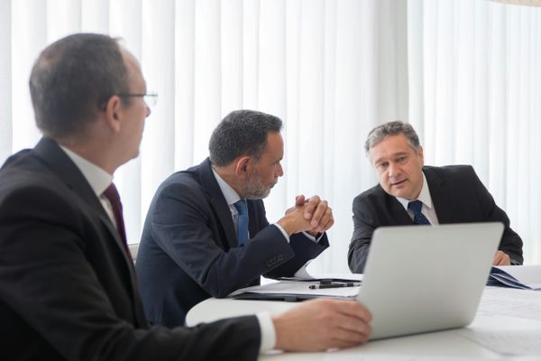 Întrebări frecvente pentru proprietari