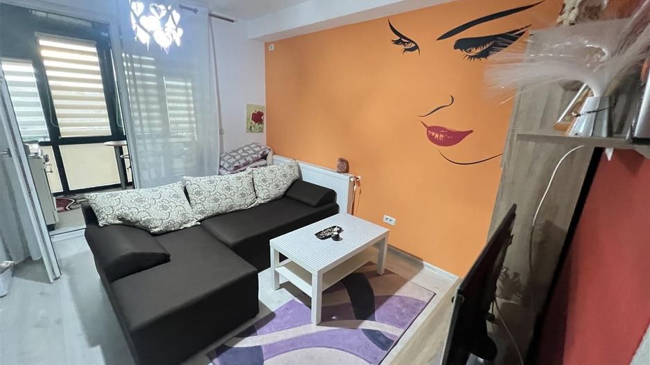 Apartament 1 camera etaj 2 loc Giroc CENTRALA loc de parcare - Poză 1