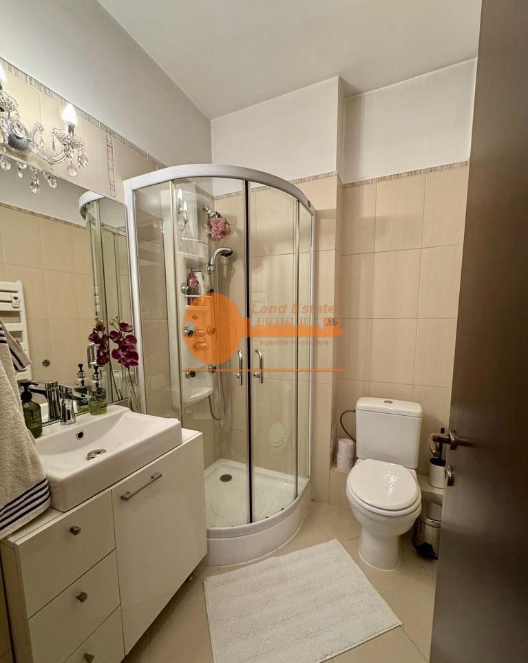 4 camere Floreasca-LAc Floreasca (loc parcare-bloc Boutique) - Poză 7