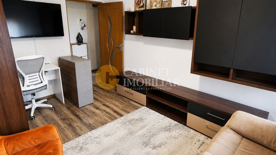 2 camere decomandat - 77mp(44mp+33mp curte proprie) - zona CUG - Poză 3