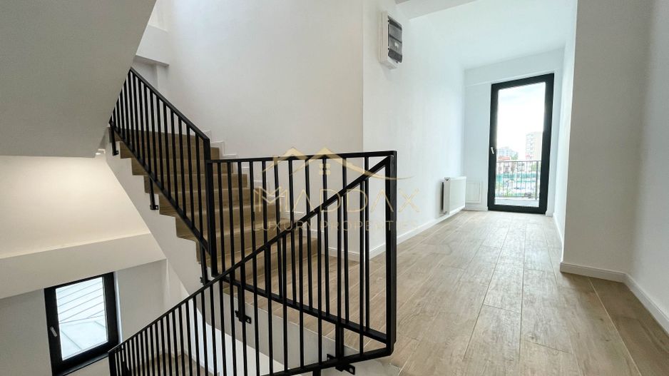 Spatiu comercial S+P+2E+M ***Prima Inchiriere*** - Poză 18