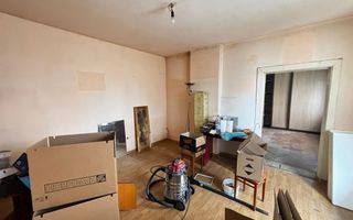 Casă individuală | Teren 1.652 mp | Curte liberă 846 mp | Șura Mica - Poză 10