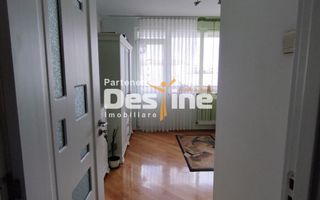 Apartament de vânzare 2 camere, decomandat, zona ultra centrală, semi / mobilat - Poză 4