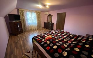 Duplex spațios cu garaj - Poză 16