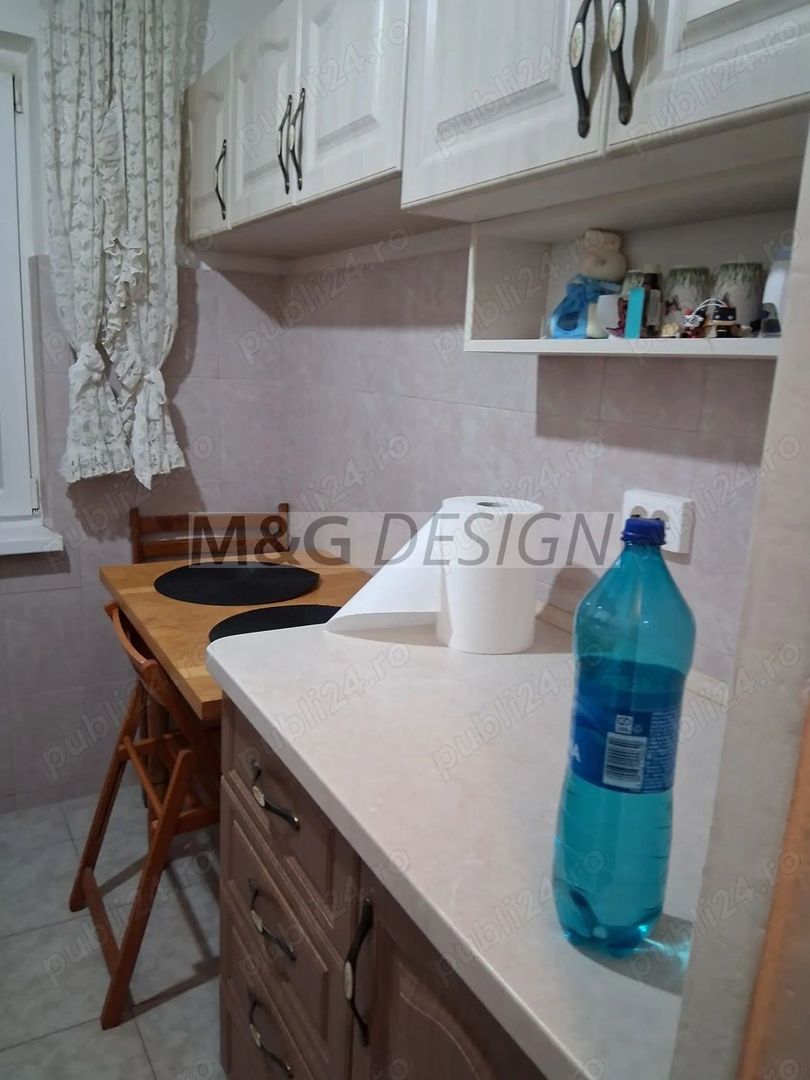 Apartament cu 3 camere Gheorghe Lazar - Poză 4