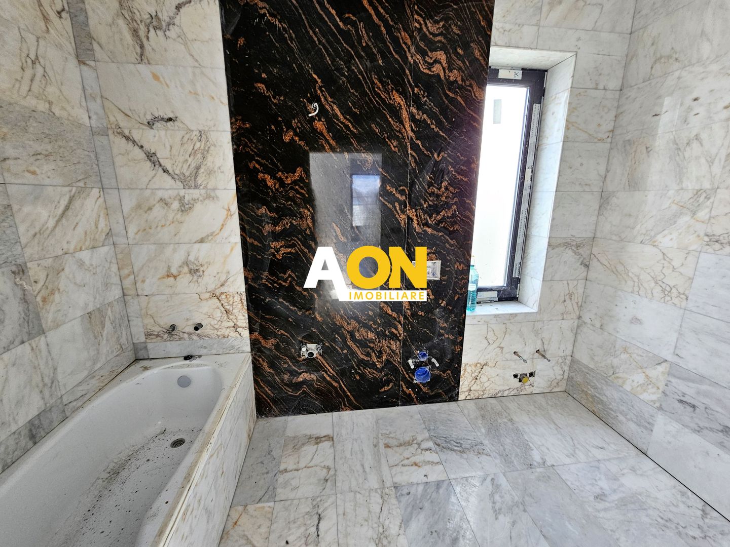Casa individuala de vanzare, 4 camere, 2 bai, 448mp teren - Poză 13