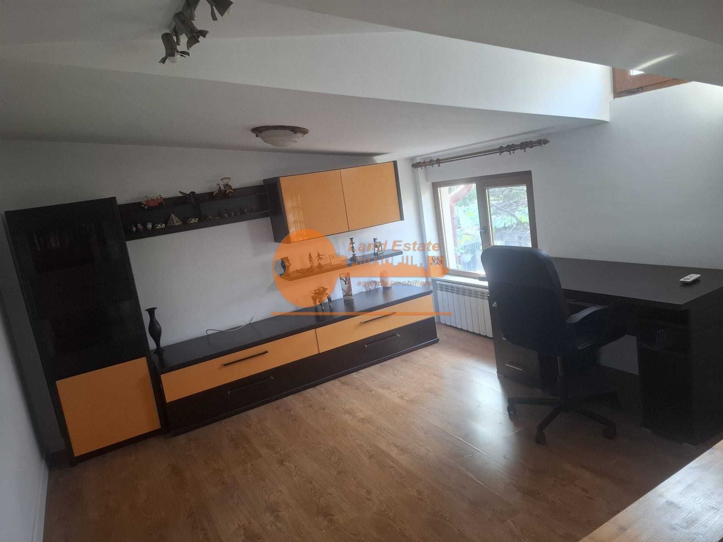 Casă P + Mansardă – Crângași - Poză 1