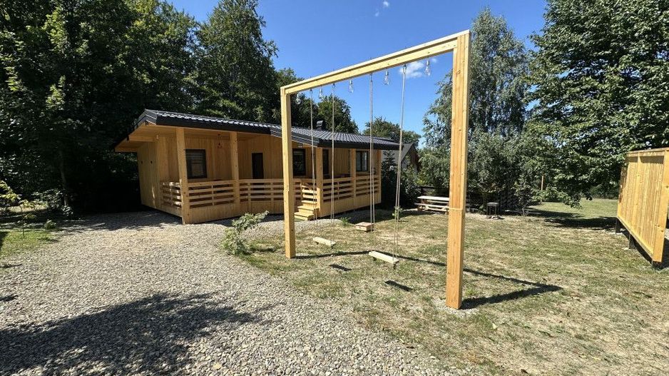 Cabana 2 dormitoare | 65 mp | Varfu Dealului | 76500 EUR - Poză 1