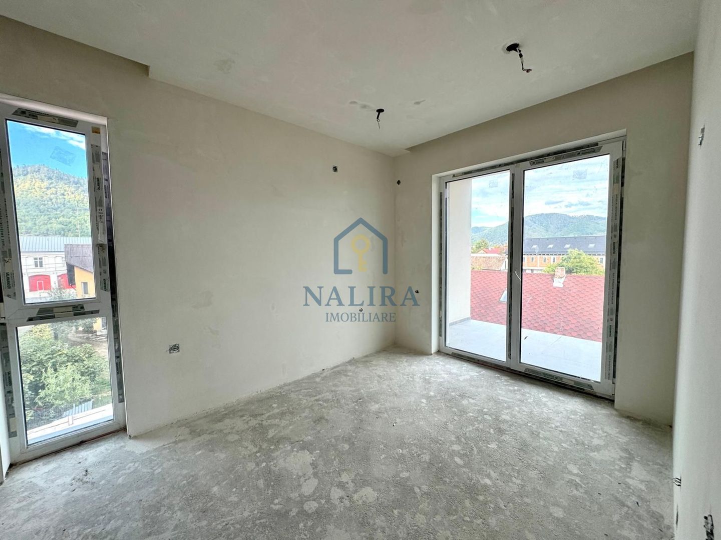 Apartament 2 camere cu priveliste - Centrul Vechi - Poză 2