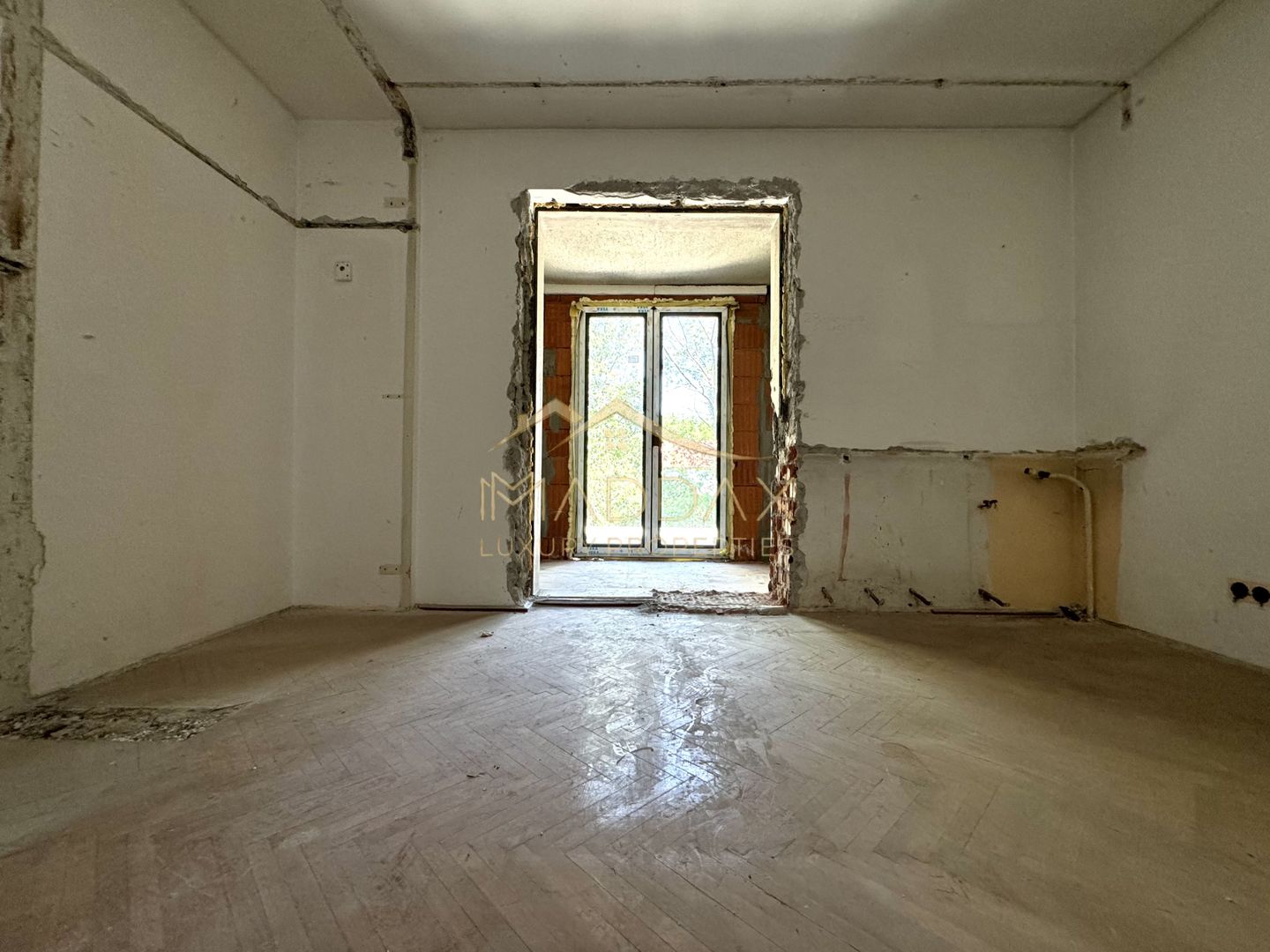 Vila cu 13 camere *4000mp teren* / Piscina / Snagov - Poză 38