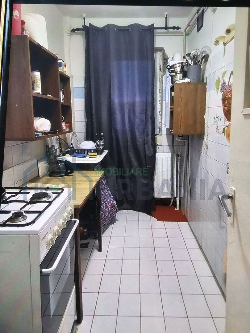 Apartament decomandat cu 3 camere în zona Mircea cel Bătrân, Iași - Poză 7