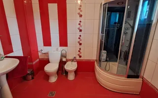 Vilă cu potențial comercial și rezidențial - Poză 32