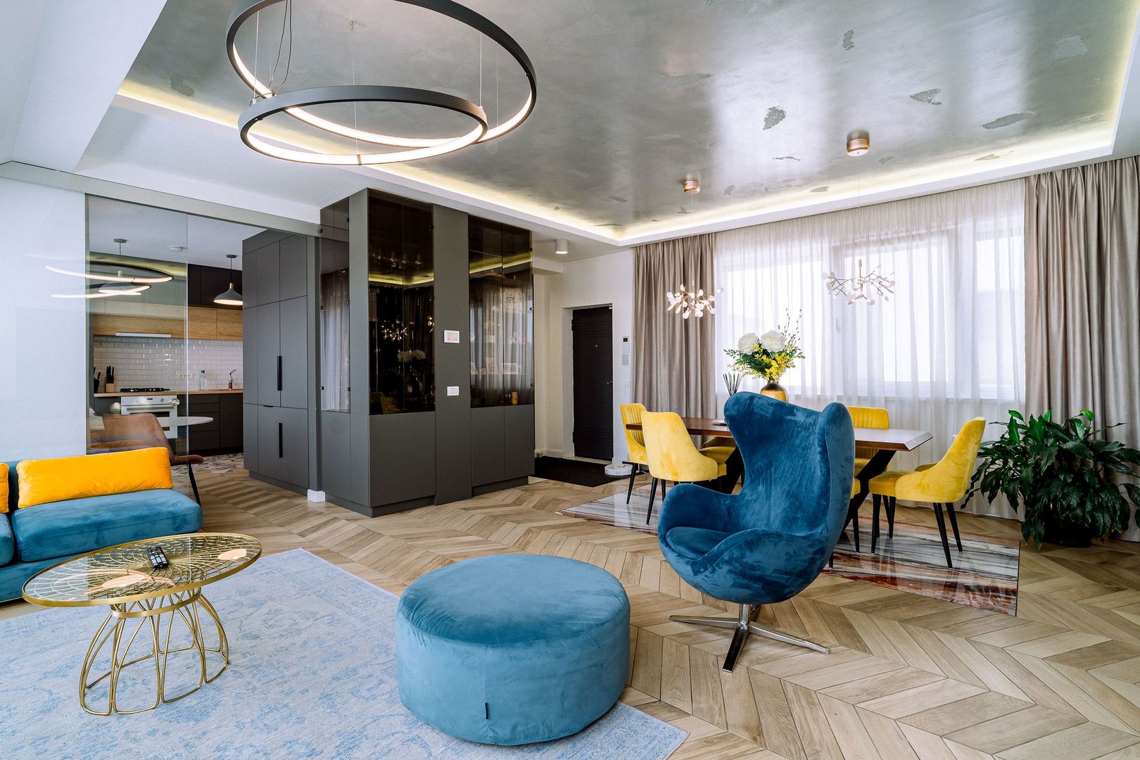 Penthouse 4 camere, ultracentral, Oradea. 800 000 E + TVA. Comision 0 - Poză 11