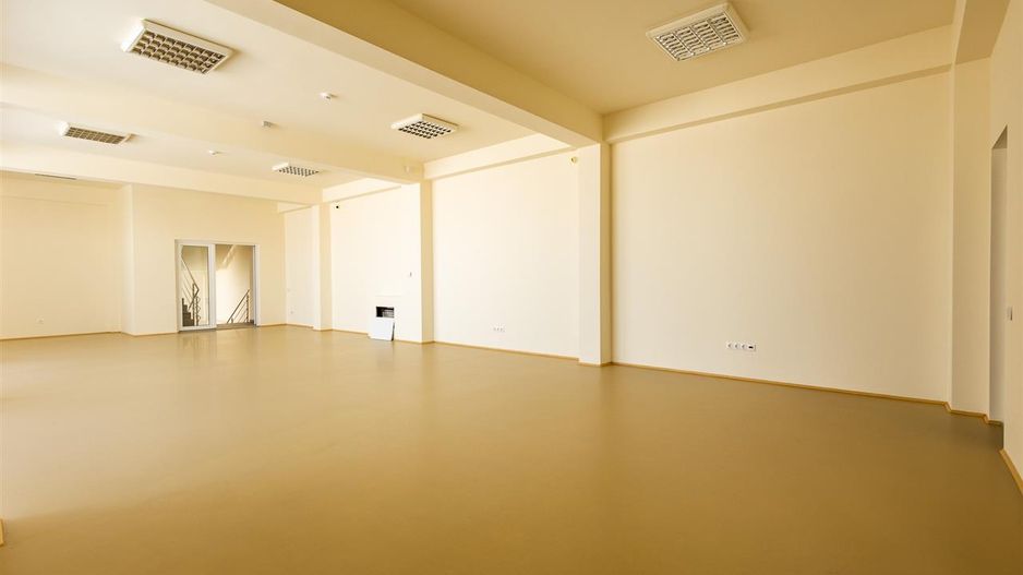 Spatiu comercial nou, componenta si dotari apreciabile, Calea Bucuresti, Brasov - Poză 11