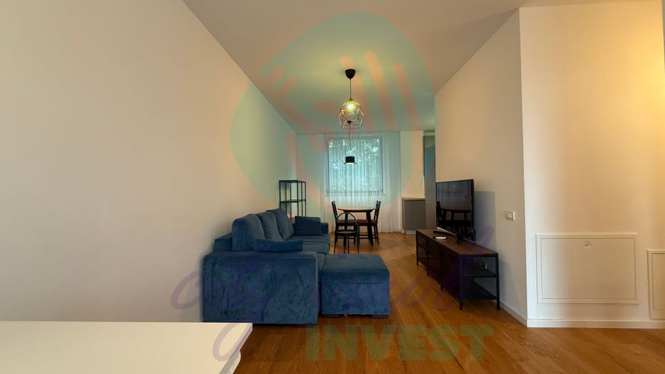 Apartament cu 2 camere, tip duplex, cu design industrial și personalitate - Poză 8