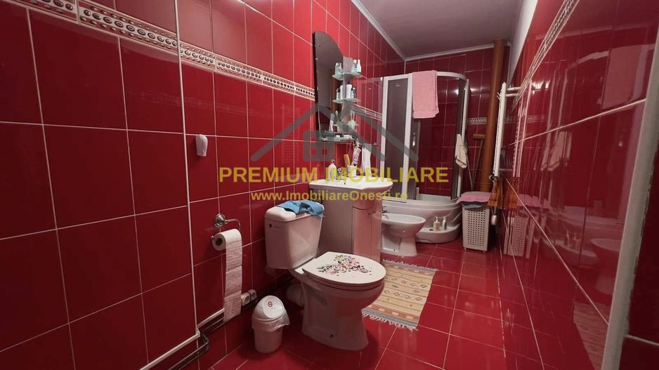 Apartament 3 Camere - Decomandat - Zona de jos - Poză 5