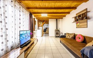 Casă cu teren de 1440 mp, Aradul Nou - Poză 2