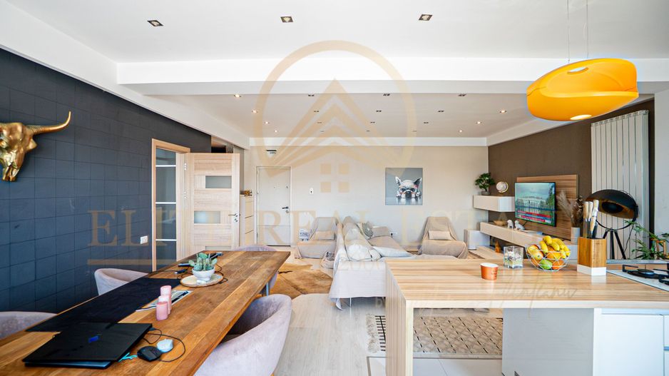 Apartament 3 camere Palazu Mare – 121 mp cu vedere la lac si parcare - Poză 3