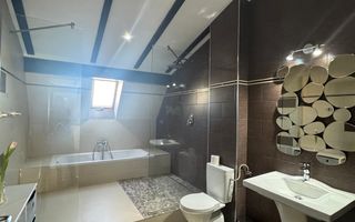 Apartament  la vila ,  3 camere , Sibiu / Comosion 0 - Poză 6