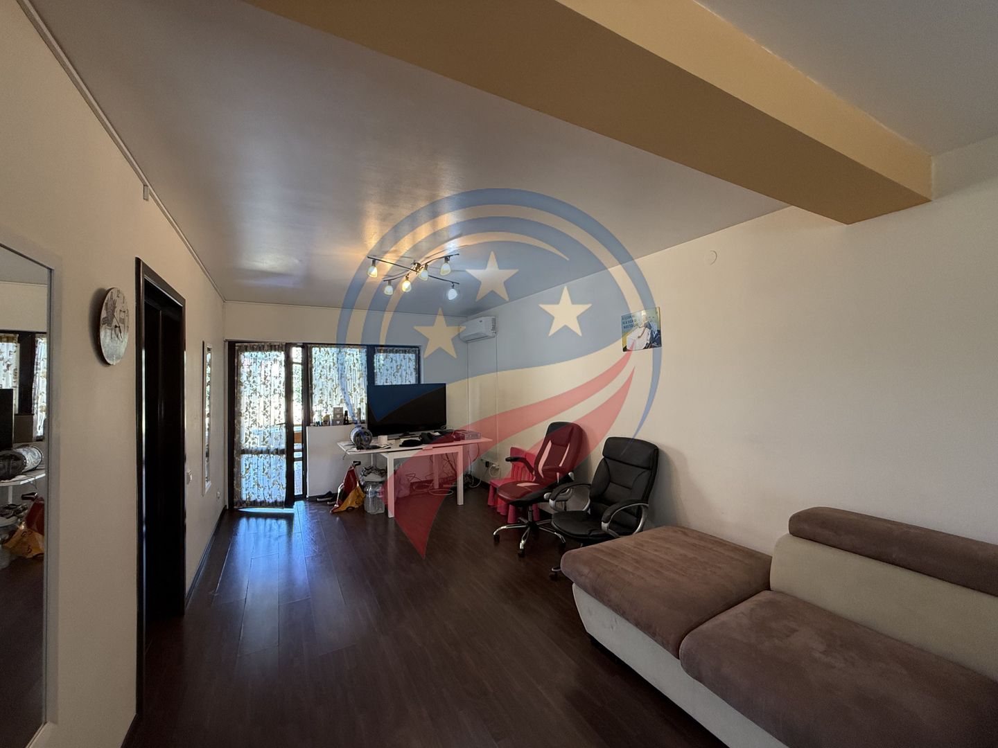 Vilă modernă de vânzare – zona Damila, Craiova - Poză 13