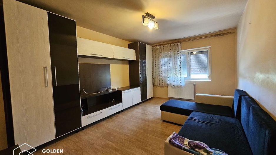 Apartament 3 camere, zona Alfa - Poză 1