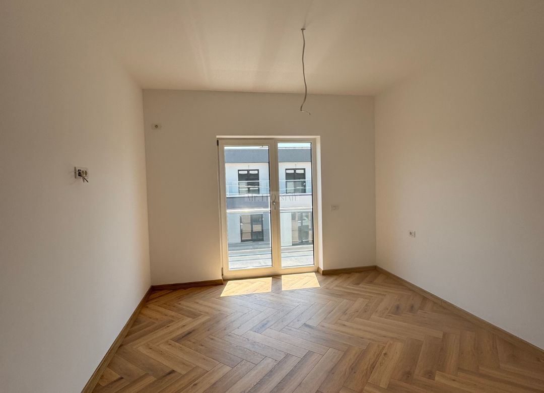 Penthouse spațioas și modern, cu terasă panoramică - Torontalului - Poză 11