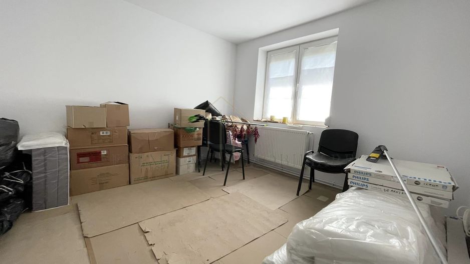 Apartament 3 Camere - Etaj 1 - La casute - Poză 6