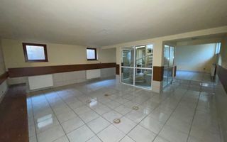 Casa individuala deosebita in zona Girocului - pozitie excelenta. Garaj dublu. - Poză 9