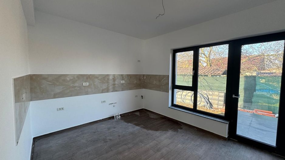 Vila 4 camere I Tunari Centru I Vanzare I Premium - Poză 13