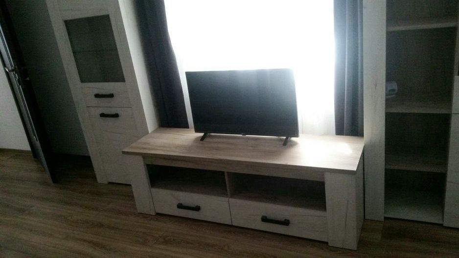 De inchiriat - casa renovata, mobilata si utilata complet - zona buna - Poză 6