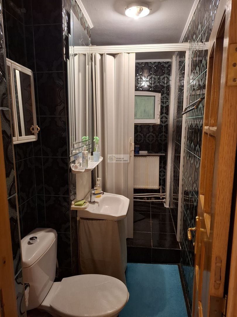 Apartament spatios de 4 camere+1 camera/etaj 2/125mp /Focsani/Finante - Poză 10