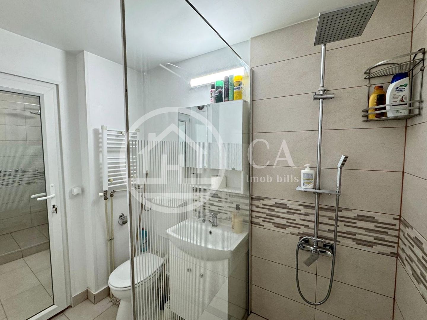 Apartament cu 3 camere de vanzare Str. Banatului Zona  Velenta, Oradea - Poză 12