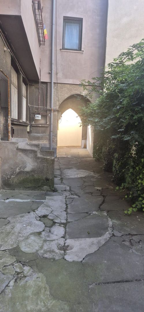 4 camere într-o vilă elegantă, retrasă și liniștită – zona Vasile Lascăr - Poză 15